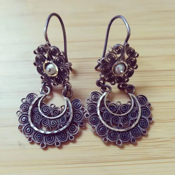 Aretes oaxaqueños de filigrana de plata mexicana 925 hechos a mano